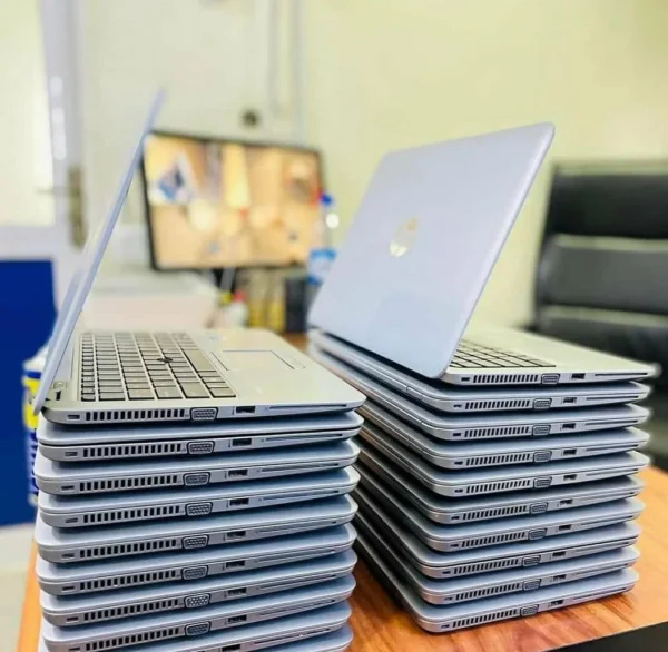 HP DELL LAPTOPS PALLETS FOR SALE